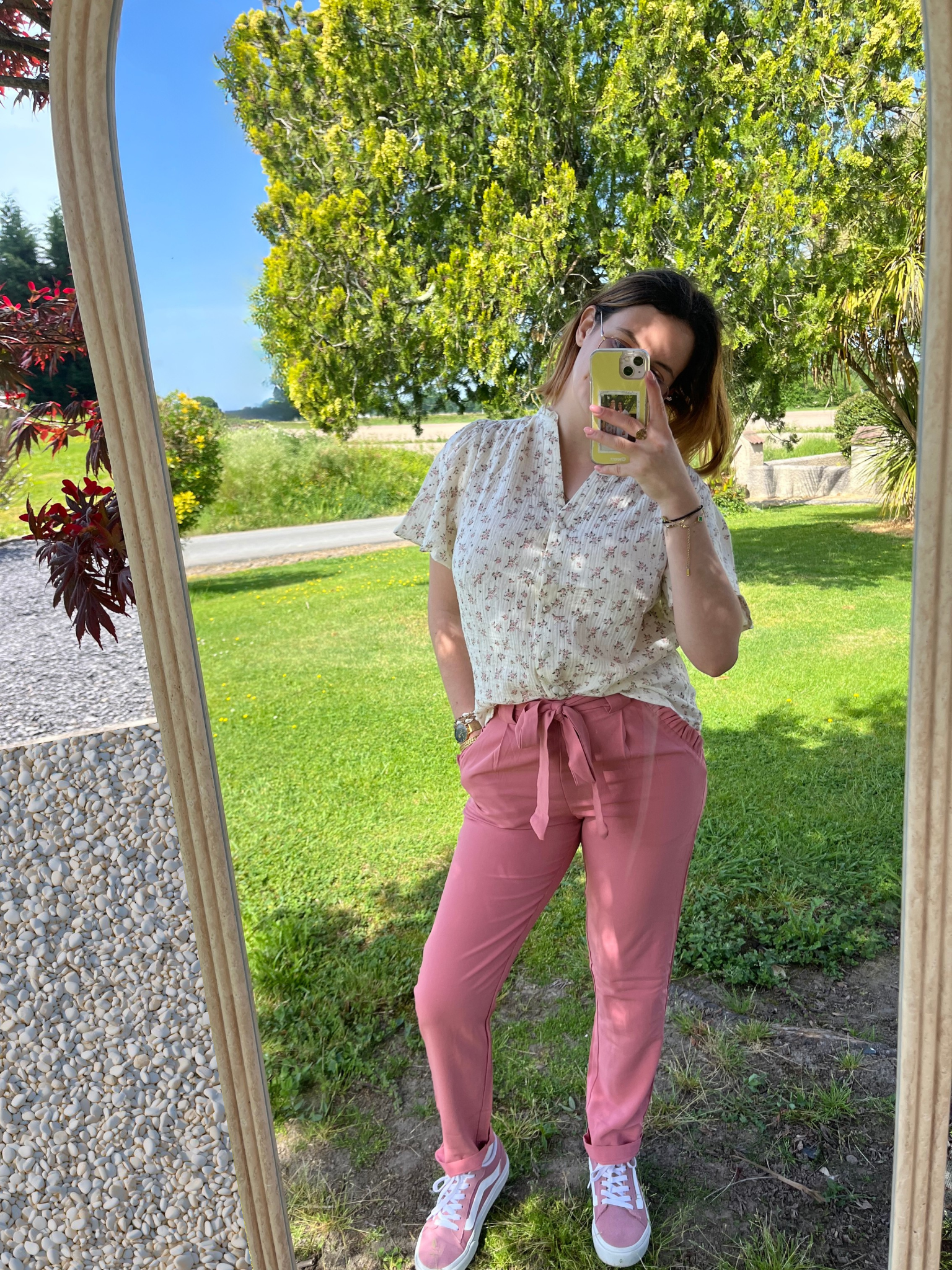 Pantalon fluide nœud délicat