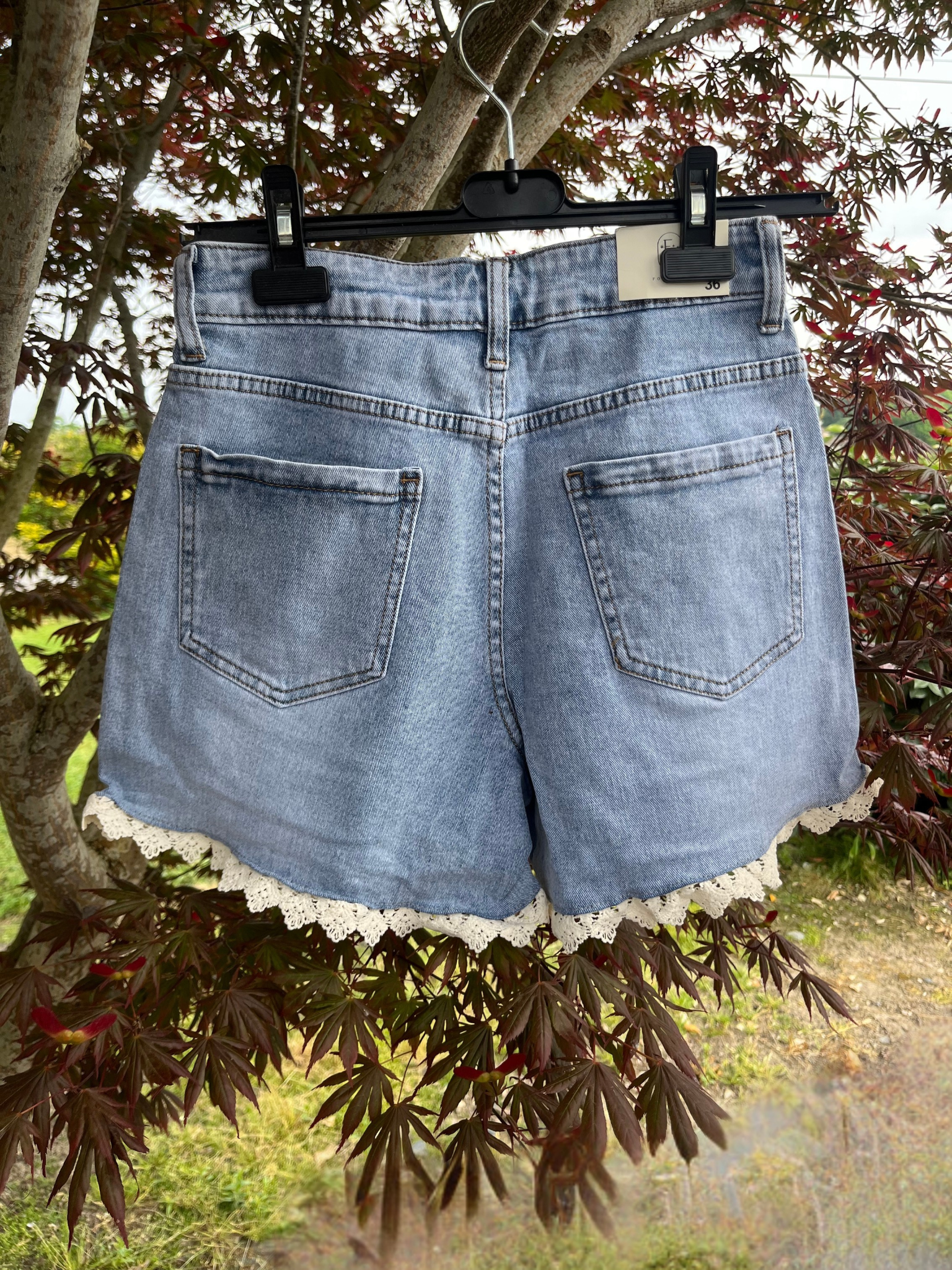 Short dentelle florale